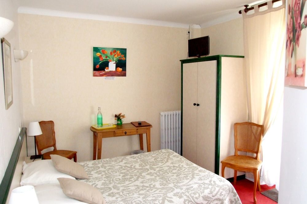 Hotel Du Val D'Aure Cadeac Bagian luar foto