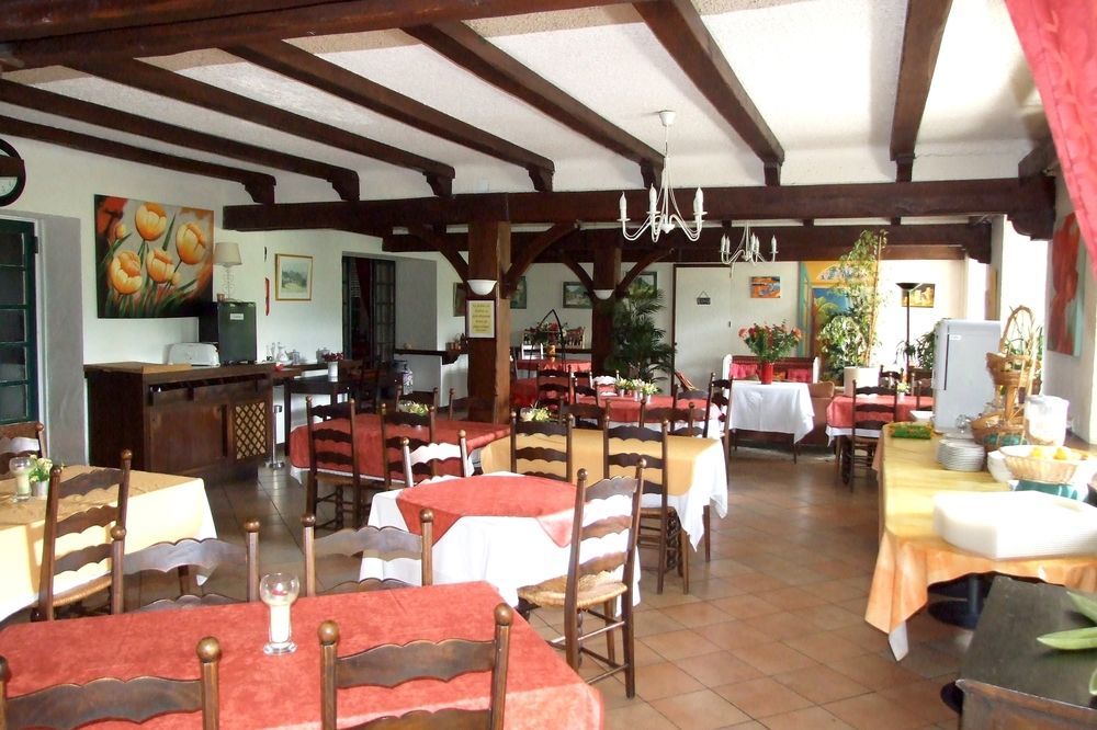 Hotel Du Val D'Aure Cadeac Bagian luar foto